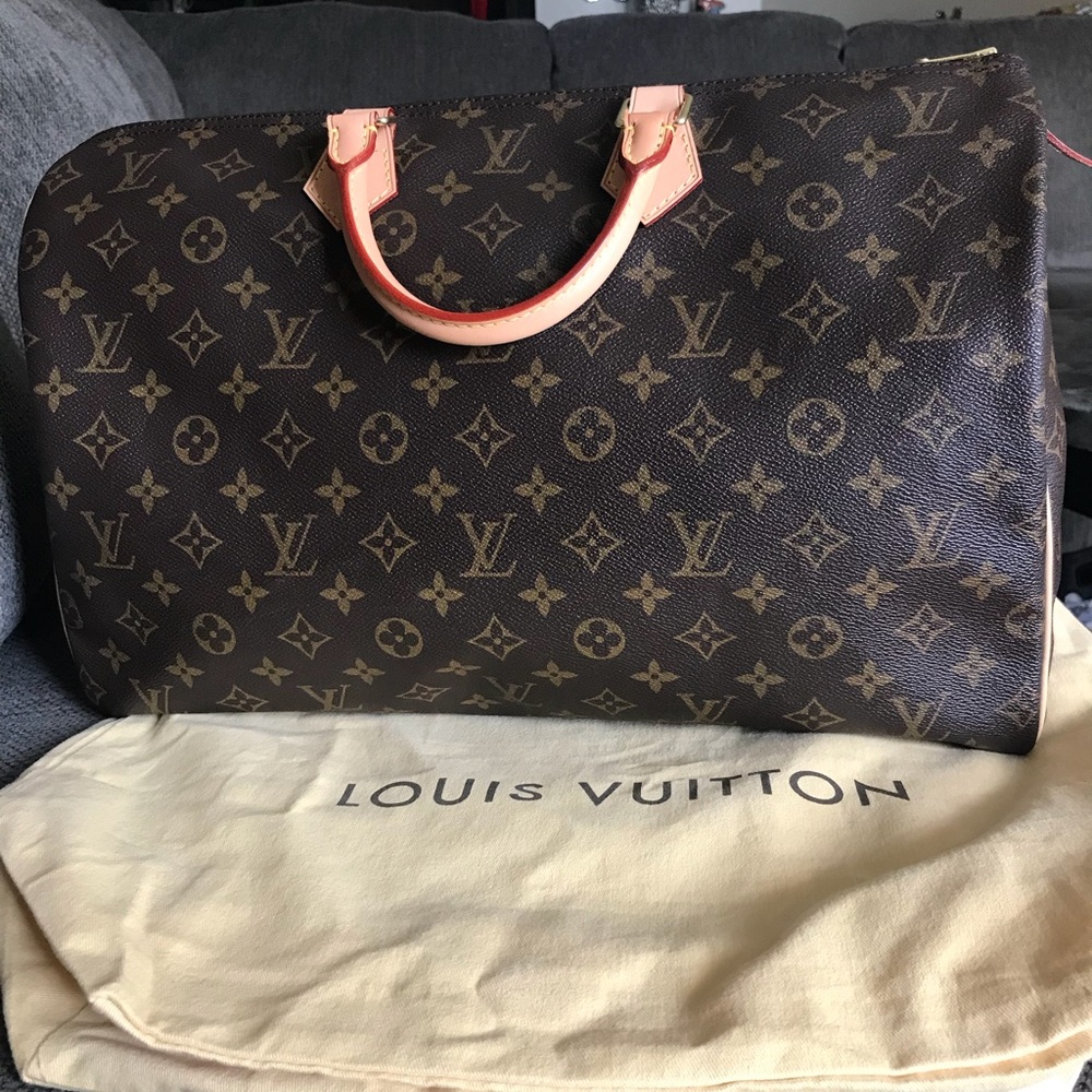 Louis Vuitton Monogram speedy 40